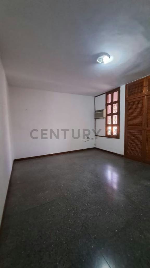 Se vende casa quinta en Avenida Princial de la Urbanizacion La Coromoto - 7