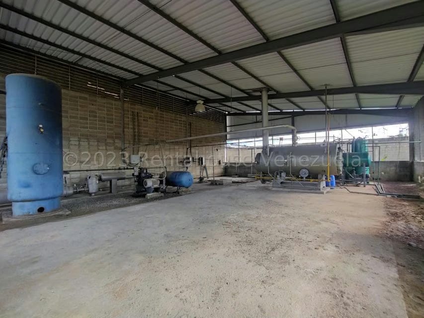 Comercial (Galpon - Deposito) en Venta en Urbanizacion Industrial Santa Cruz, Aragua - 124
