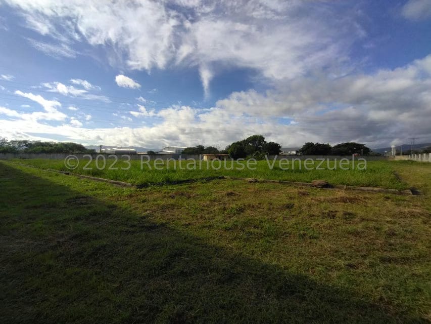 Comercial (Galpon - Deposito) en Venta en Urbanizacion Industrial Santa Cruz, Aragua - 134