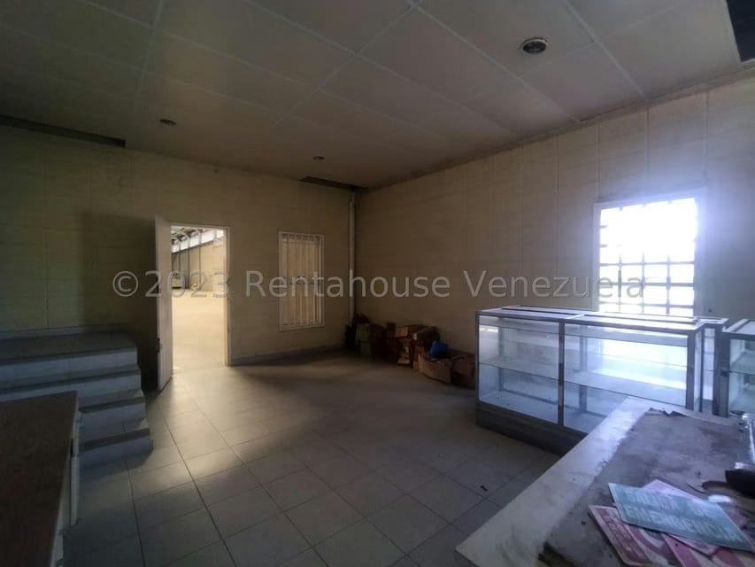 Comercial (Galpon - Deposito) en Venta en Urbanizacion Industrial Santa Cruz, Aragua - 76