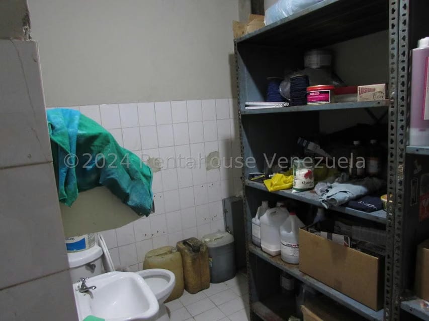 Comercial (Edificio) en Venta en El Llanito, Distrito Metropolitano - 16
