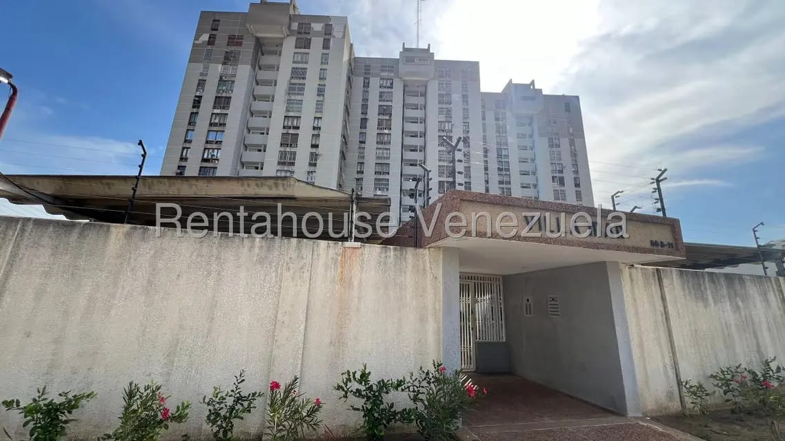 Apartamento (1 Nivel) en Alquiler en La Trinidad, Zulia - 2