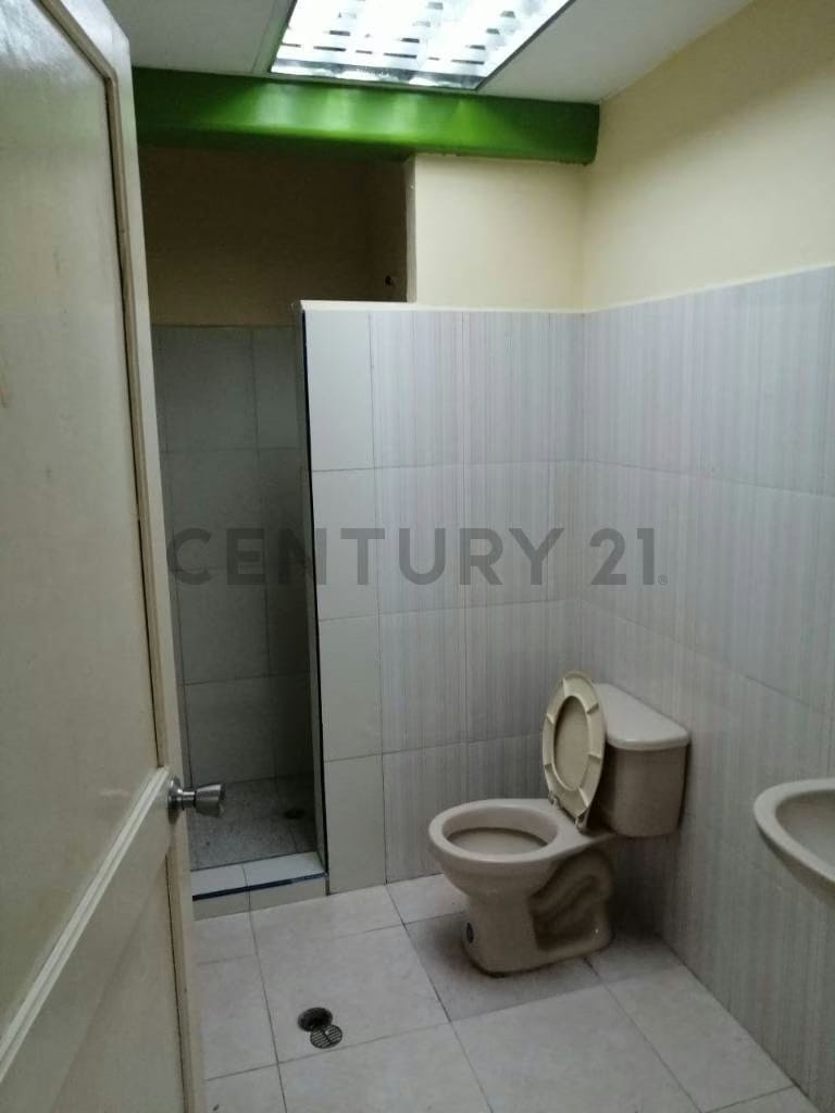 Galpones en venta Cumana Estado Sucre a puerta de avenida rotaria - 20