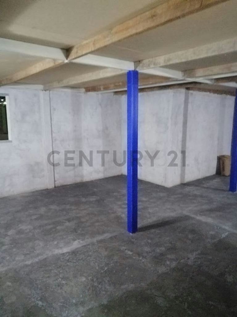 Galpones en venta Cumana Estado Sucre a puerta de avenida rotaria - 8