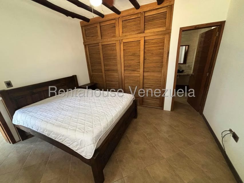 Casa (1 Nivel) en Venta en Playa El Agua, Nueva Esparta - 13