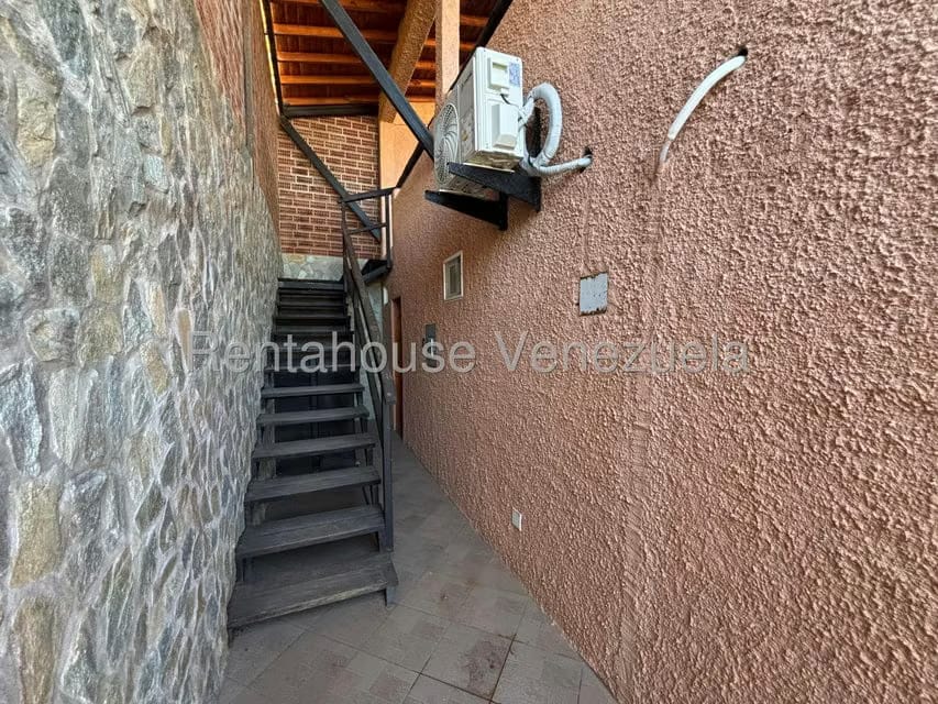 Casa (1 Nivel) en Venta en Playa El Agua, Nueva Esparta - 14