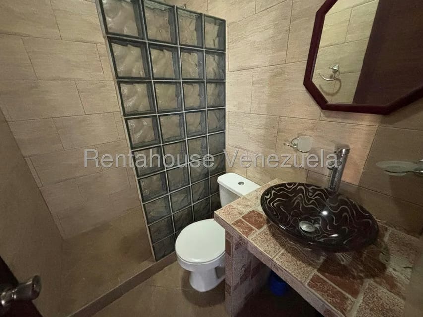 Casa (1 Nivel) en Venta en Playa El Agua, Nueva Esparta - 17