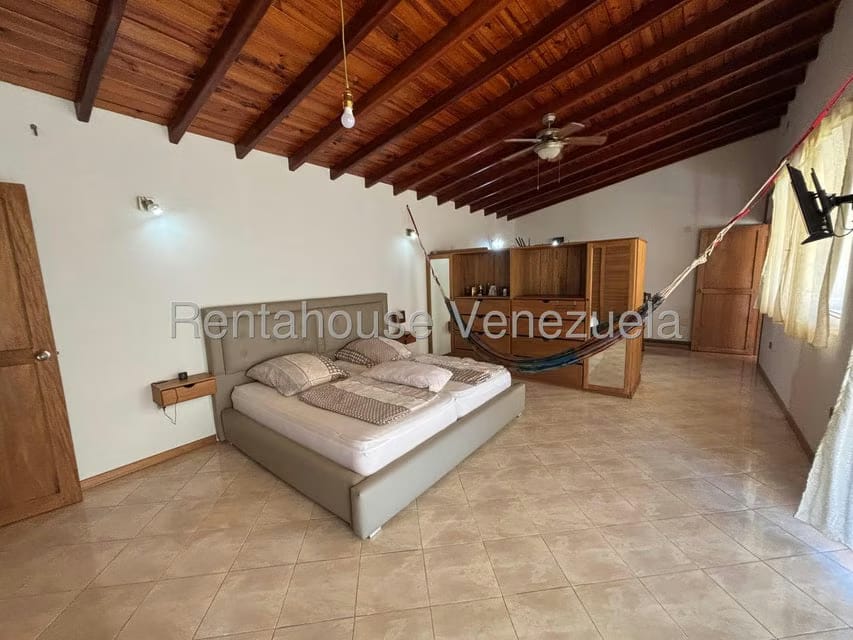 Casa (1 Nivel) en Venta en Playa El Agua, Nueva Esparta - 9