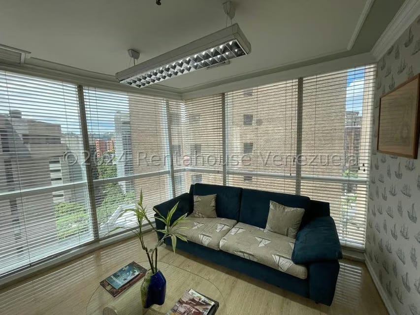 Comercial (Local Comercial) en Alquiler en El Rosal, Distrito Metropolitano - 20