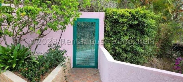 Casa (Multipes Niveles) en Venta en Karimao Country, Distrito Metropolitano - 2