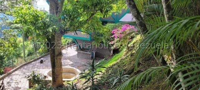 Casa (Multipes Niveles) en Venta en Karimao Country, Distrito Metropolitano - 15