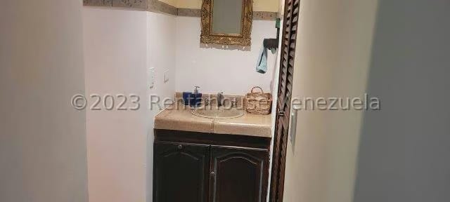 Casa (Multipes Niveles) en Venta en Karimao Country, Distrito Metropolitano - 26