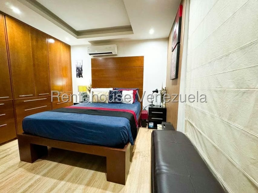 Apartamento (Multiples Niveles) en Venta en Campo Alegre, Distrito Metropolitano - 17