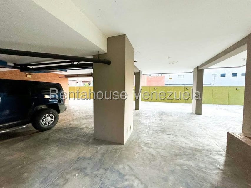Apartamento (Multiples Niveles) en Venta en Campo Alegre, Distrito Metropolitano - 21