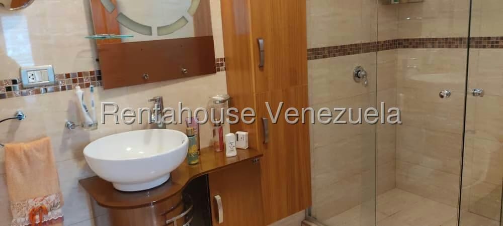 Casa (Duplex) en Venta en Pan de Azucar, Miranda - 23