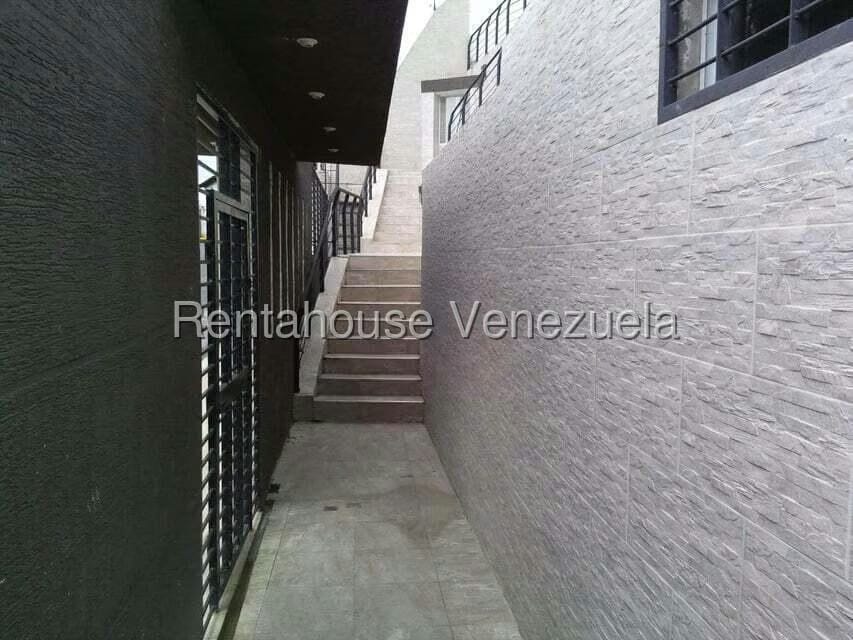 Casa (Duplex) en Venta en Pan de Azucar, Miranda - 59