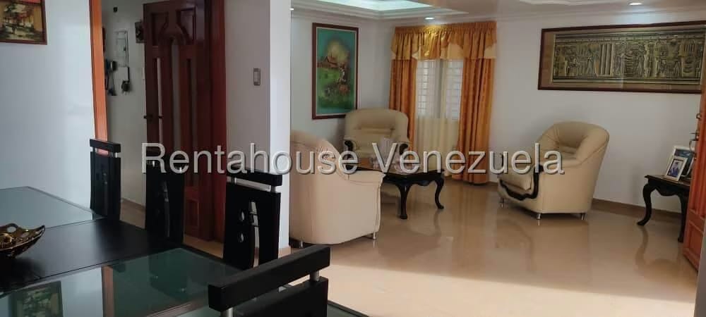 Casa (Duplex) en Venta en Pan de Azucar, Miranda - 8