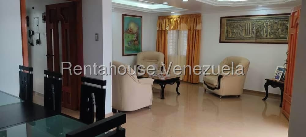 Casa (Duplex) en Venta en Pan de Azucar, Miranda - 10