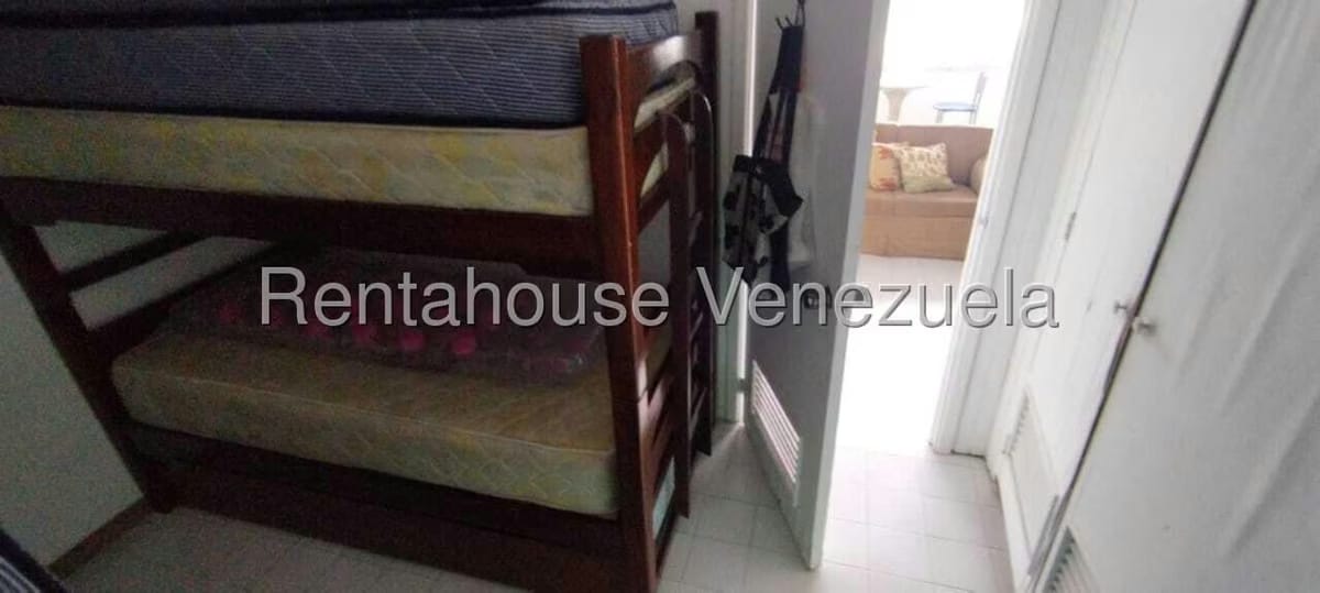 Apartamento (1 Nivel) en Venta en Carenero, Miranda - 13