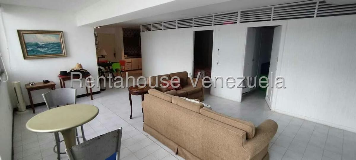 Apartamento (1 Nivel) en Venta en Carenero, Miranda - 5
