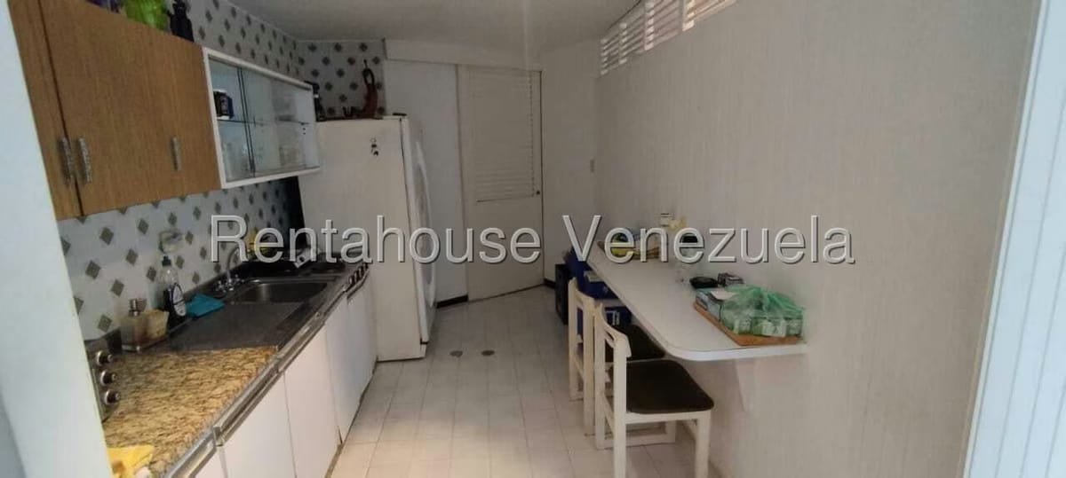 Apartamento (1 Nivel) en Venta en Carenero, Miranda - 8