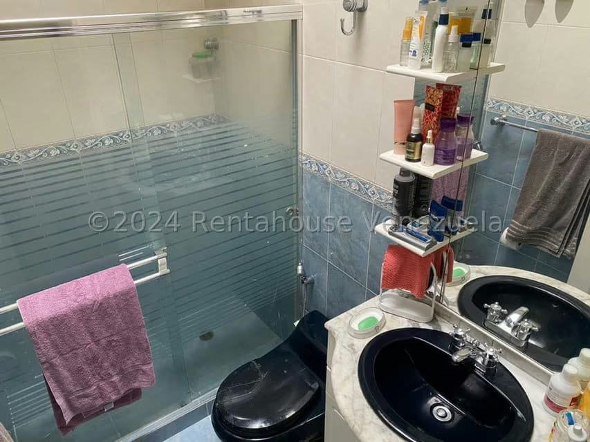 Townhouse (Duplex) en Venta en Santa Maria, Miranda - 12