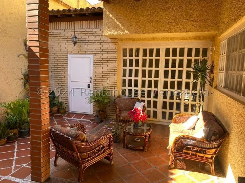 Townhouse (Duplex) en Venta en Santa Maria, Miranda - 16
