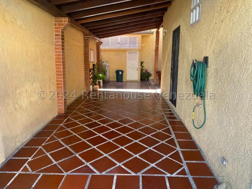 Townhouse (Duplex) en Venta en Santa Maria, Miranda - 35
