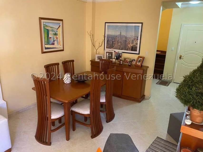 Townhouse (Duplex) en Venta en Santa Maria, Miranda - 5