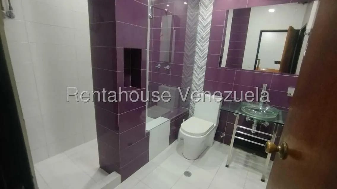 Casa (Multipes Niveles) en Venta en Horizonte, Distrito Metropolitano - 17