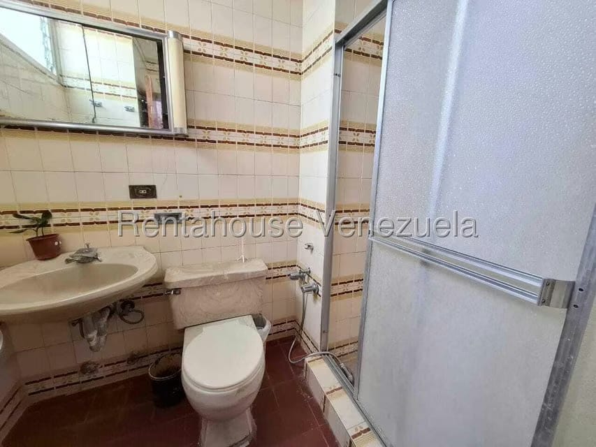 Apartamento (1 Nivel) en Venta en Del Este, Lara - 20