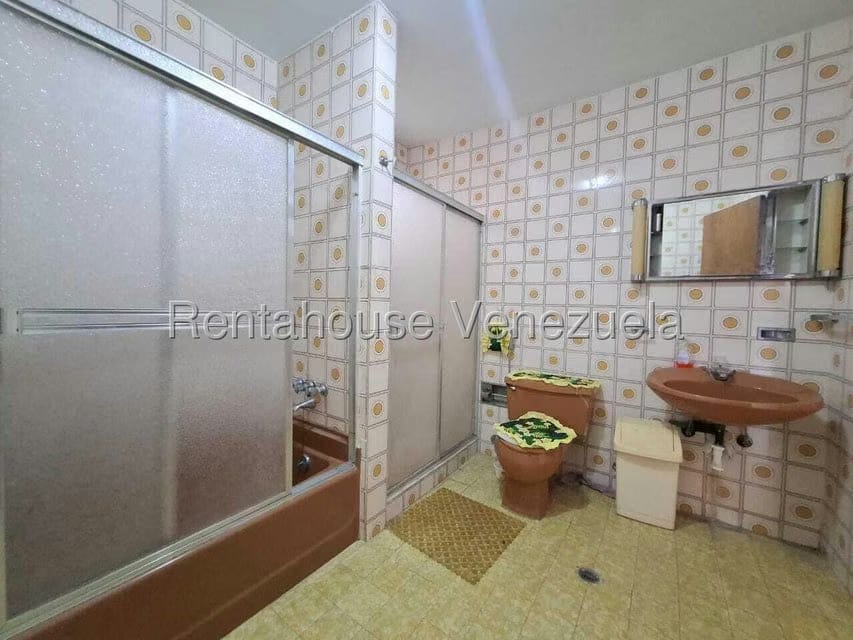 Apartamento (1 Nivel) en Venta en Del Este, Lara - 24