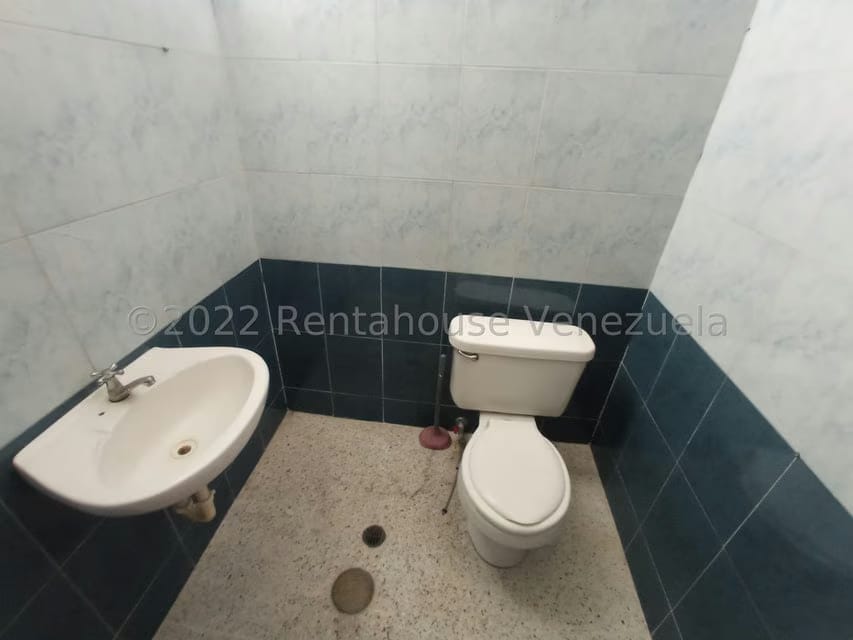 Comercial (Local Comercial) en Alquiler en Castillito, Carabobo - 11