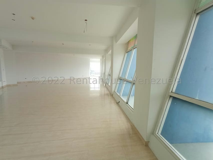 Comercial (Local Comercial) en Alquiler en Castillito, Carabobo - 8