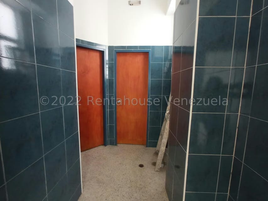 Comercial (Local Comercial) en Alquiler en Castillito, Carabobo - 10