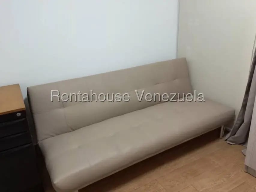Apartamento (1 Nivel) en Alquiler en El Encantado, Distrito Metropolitano - 11