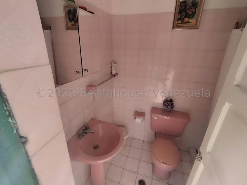 Comercial (Local Comercial) en Venta en San Bernardino, Distrito Metropolitano - 40