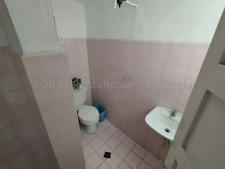 Comercial (Local Comercial) en Venta en San Bernardino, Distrito Metropolitano - 10