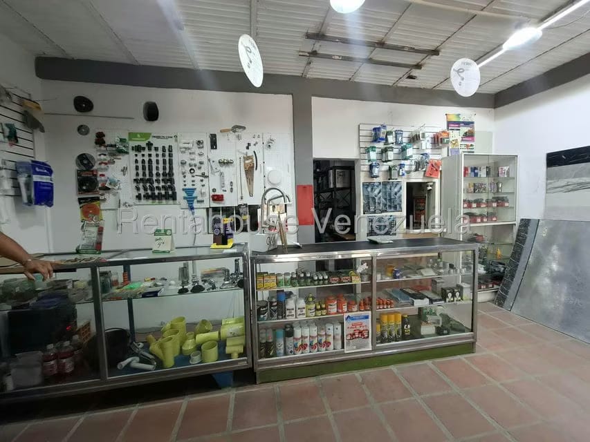 Comercial (Galpon - Deposito) en Venta en Zona Centro, Aragua - 37