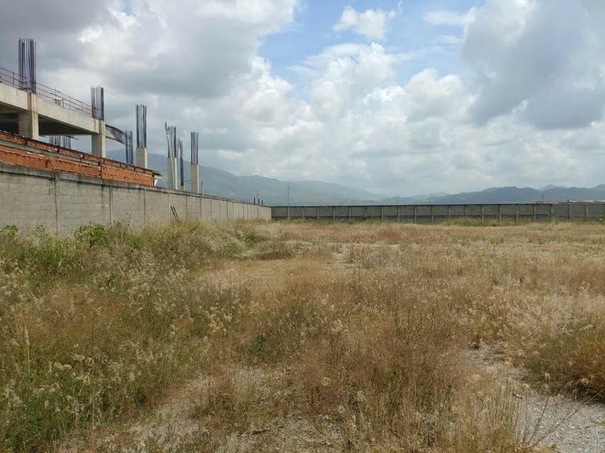 Terreno (Comercial) en Venta en El Marques, Miranda - 7