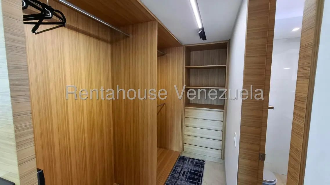 Apartamento (1 Nivel) en Venta en Sebucan, Distrito Metropolitano - 25