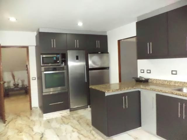 Casa (Multipes Niveles) en Venta en Santa Paula, Distrito Metropolitano - 8