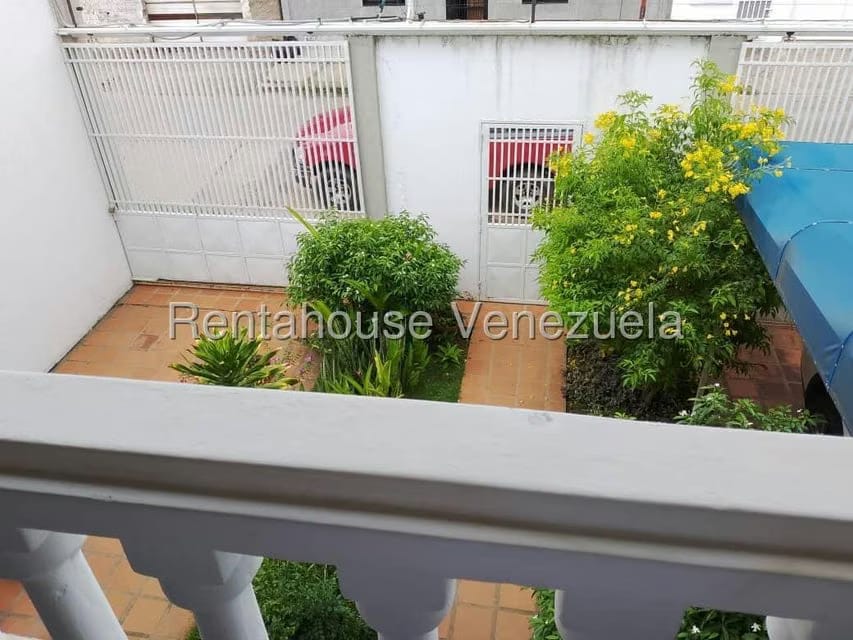 Casa (Duplex) en Venta en Sector Centro, Guarico - 16