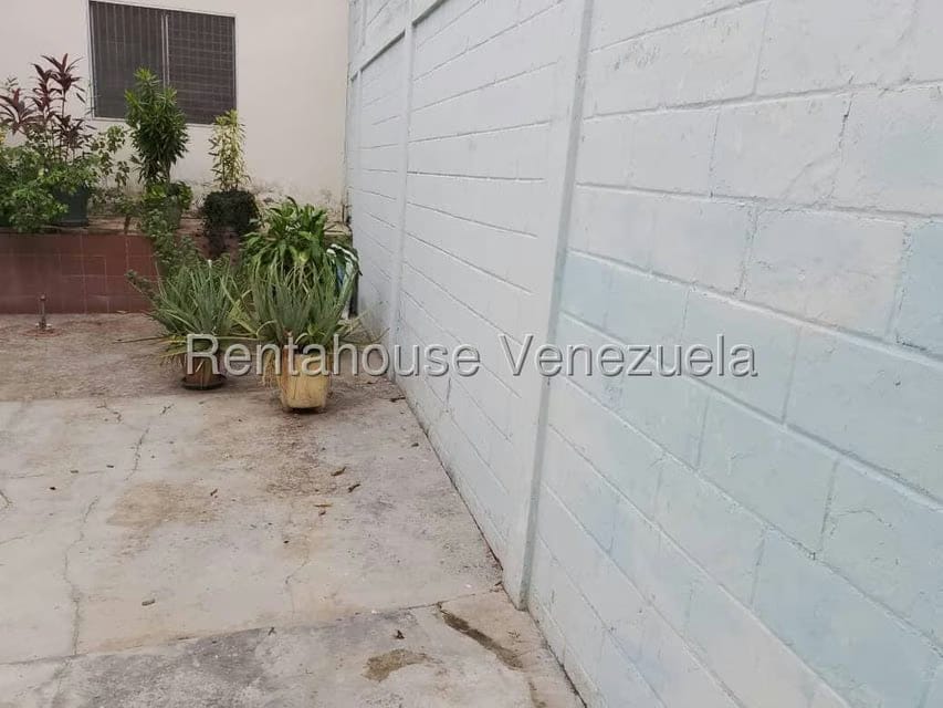 Casa (Duplex) en Venta en Sector Centro, Guarico - 18