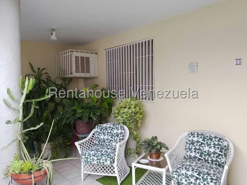 Casa (Duplex) en Venta en Sector Centro, Guarico - 3