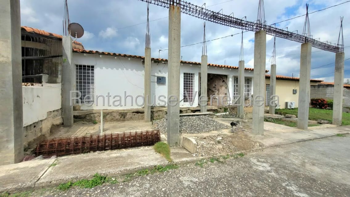 Casa (1 Nivel) en Venta en Los Rastrojos, Lara - 4
