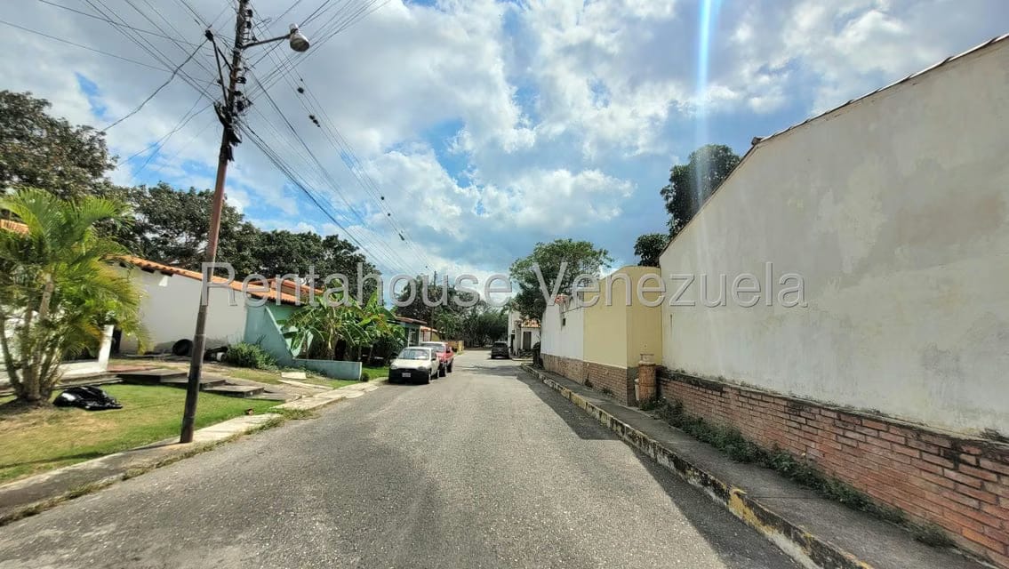 Casa (1 Nivel) en Venta en Los Rastrojos, Lara - 36