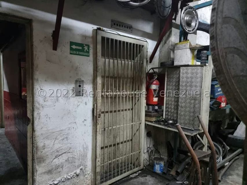 Comercial (Edificio) en Venta en El Barbecho, Miranda - 33