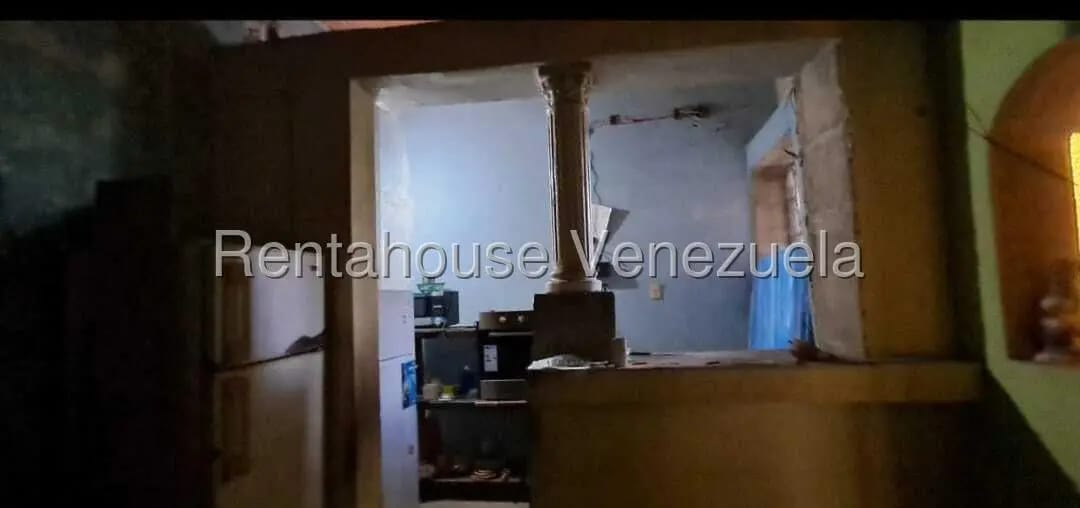 Casa (1 Nivel) en Venta en Santa Lucia, Miranda - 4