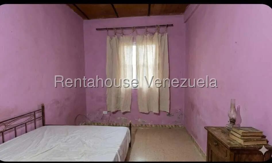 Casa (1 Nivel) en Venta en Santa Lucia, Miranda - 6